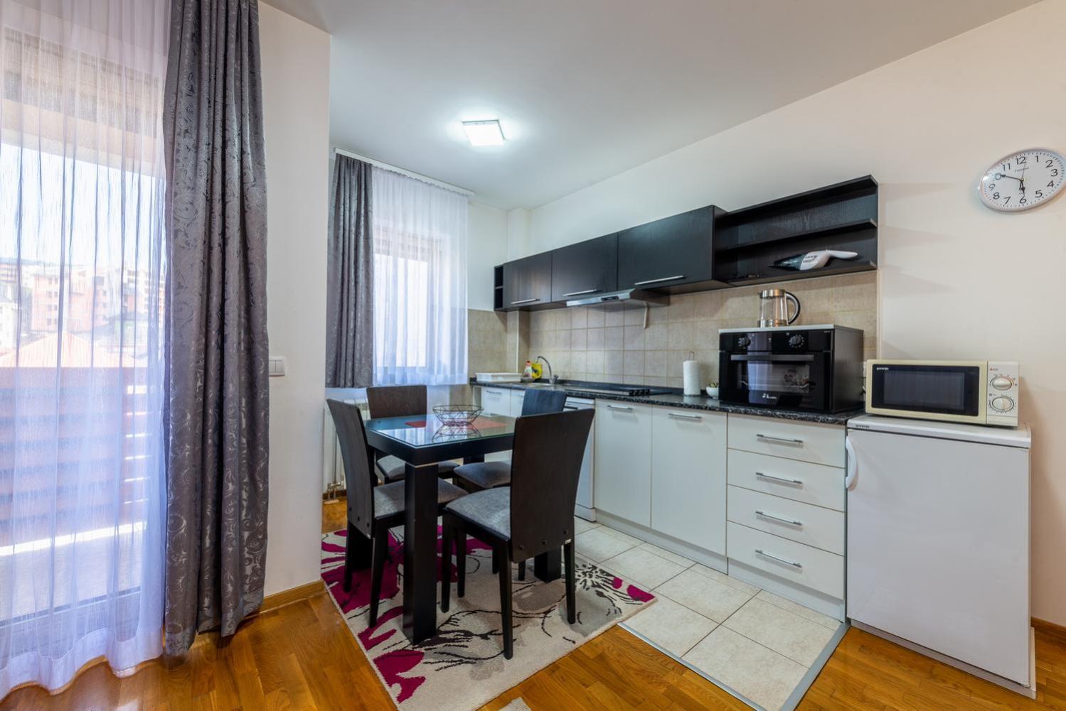 Apartment Maksi-Centar ซลาตีบอร์ ภายนอก รูปภาพ